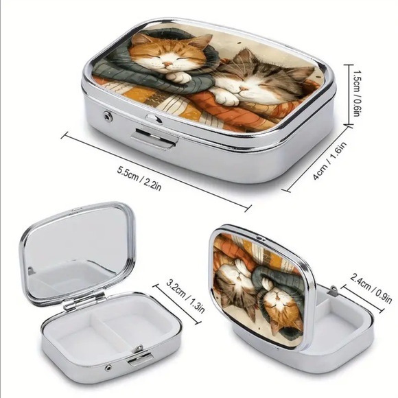 NEW| Cute Whimsical Cozy Cat Pattern Portable Pill Box Case Trinket Organizer - Picture 7 of 13